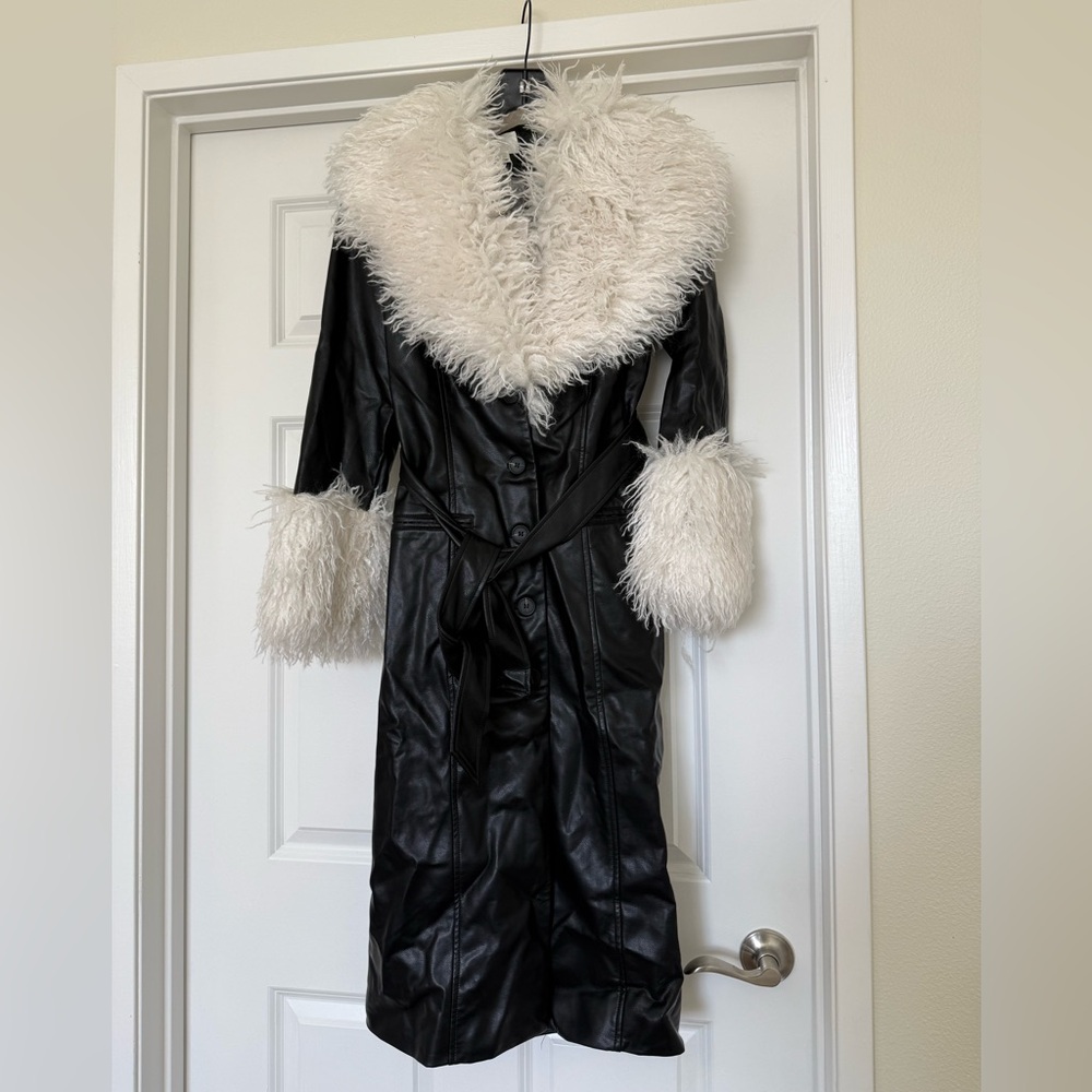 Orla Jacket in Black